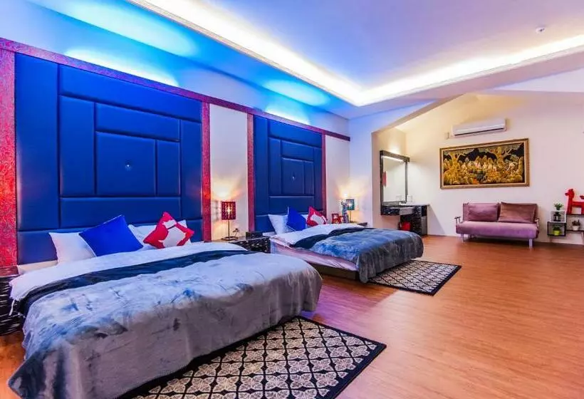 اتاق خانوادگی, Yilan Amy B&b