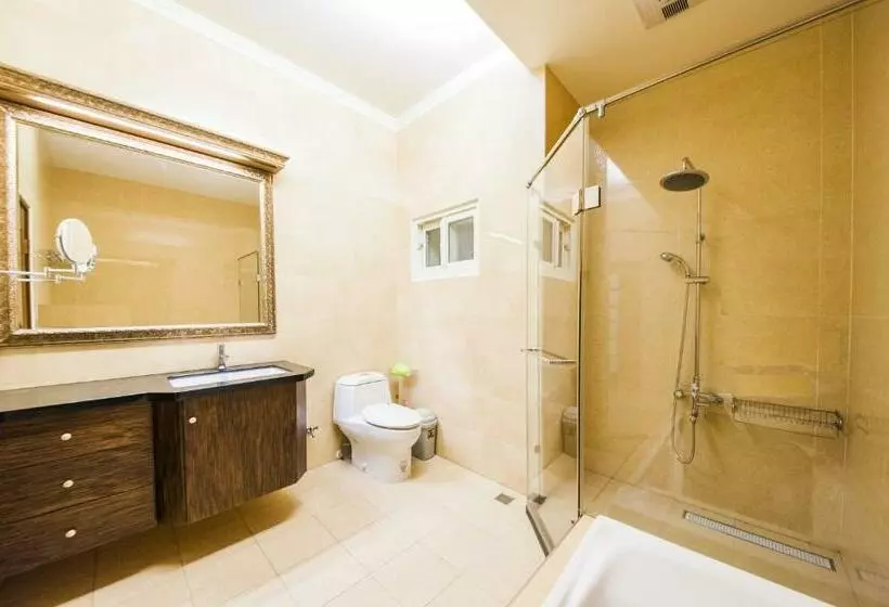 اتاق استاندارد چهار تخته, Yilan Amy B&b