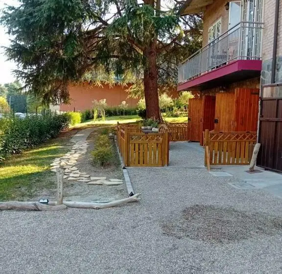 Perhehuone, B&b Borgo Dei Cedri