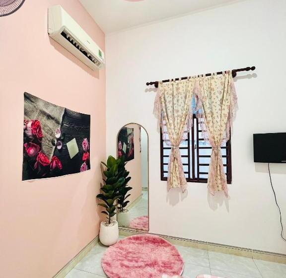 اتاق استاندارد, A.n Homestay