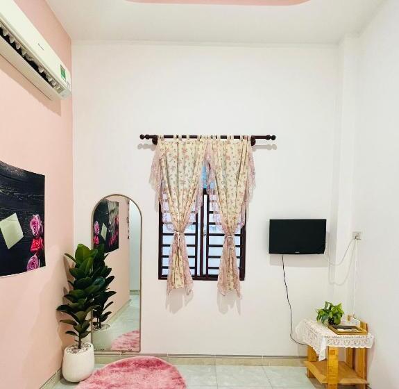 اتاق استاندارد, A.n Homestay