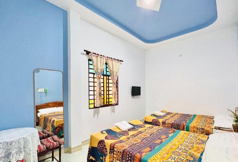 اتاق سوپریور چهار تخته, A.n Homestay