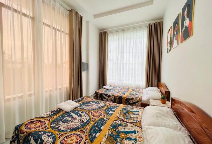 اتاق لوکس چهار تخته, A.n Homestay