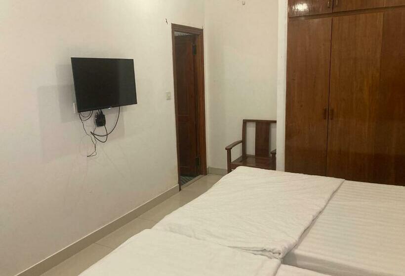 اتاق استاندارد چهار تخته, Khách Sạn 3lu