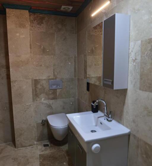 标准间, Stone Owl Otel & Restaurant