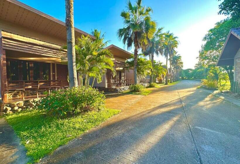 标准间带阳台, โรงแรมแสงทองรีสอร์ท