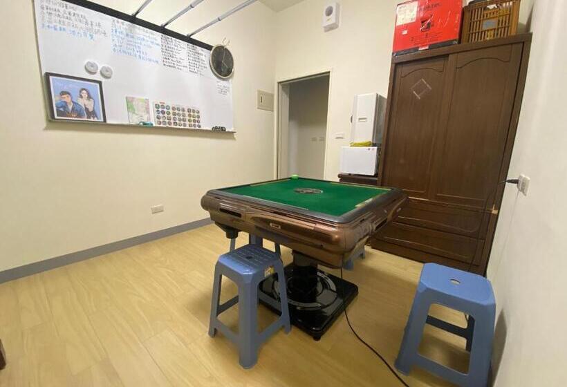 Pokój Standard, 康莊背包旅宿 上下舖背包床位4人&6人房&雙人床房 請來電確認住宿否則無效預訂