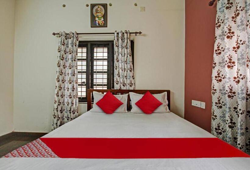 トリプルクラシックルーム, Oyo Flagship Sanvilla