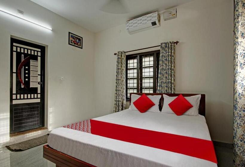 トリプルクラシックルーム, Oyo Flagship Sanvilla