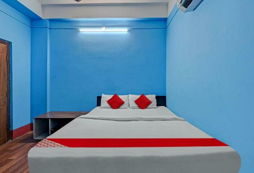 اتاق کلاسیک سه تخته, Oyo Flagship Singha Guest House