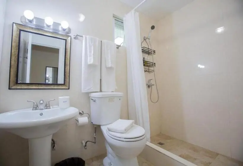 ویلای 2 خوابه, Ocean Villa Guam