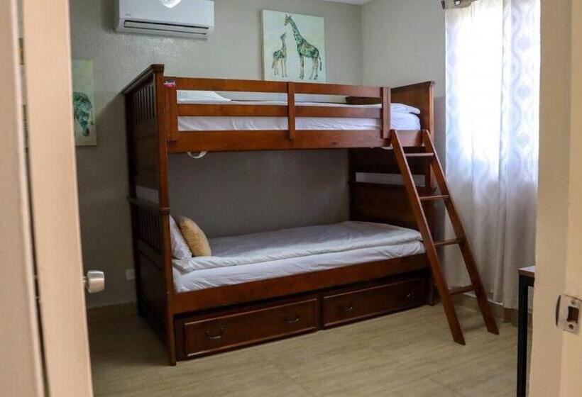 ３ベッドルームハウス, Ocean Villa Guam