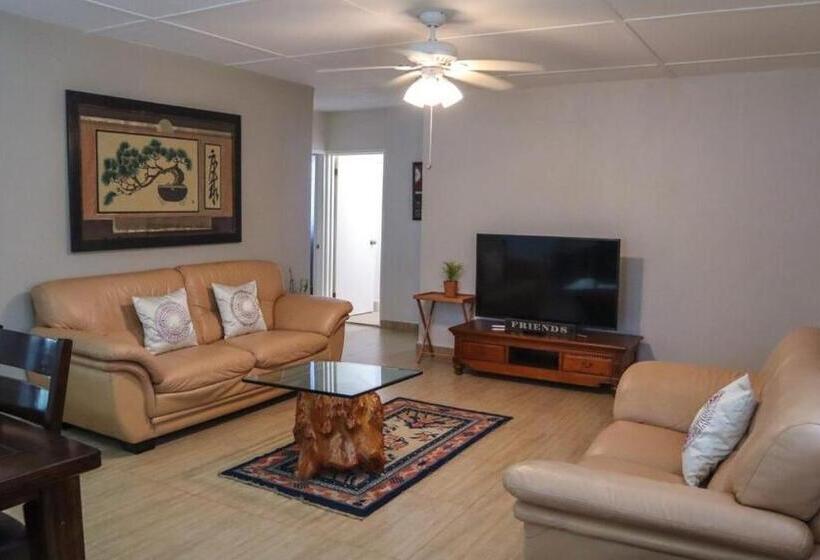 ３ベッドルームハウス, Ocean Villa Guam