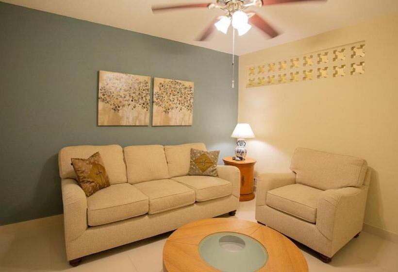 スイート（家族用）, Ocean Villa Guam