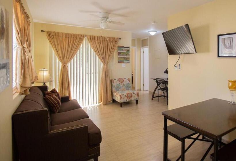 ツーベッドルーム　ヴィラ, Ocean Villa Guam