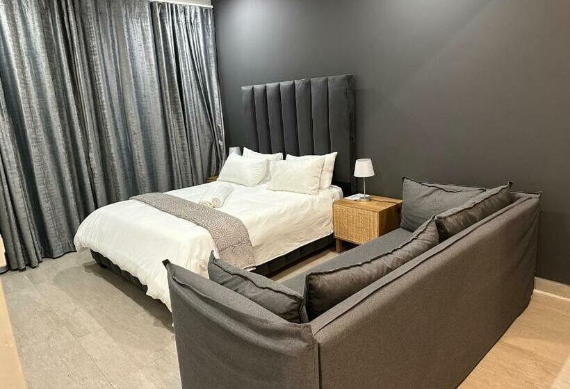 1 Bedroom Apartment Lake View, Canal View Estate & Resort