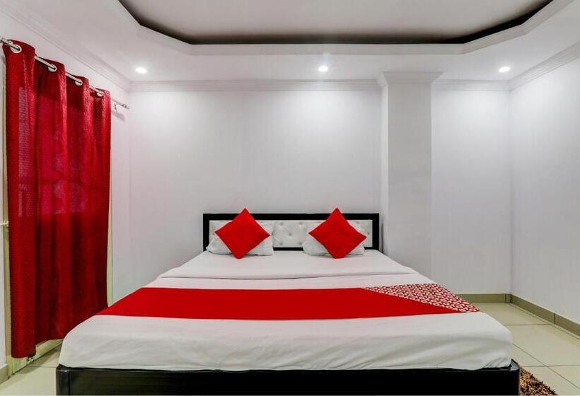 اتاق کلاسیک سه تخته, Oyo Flagship Vishal Royal