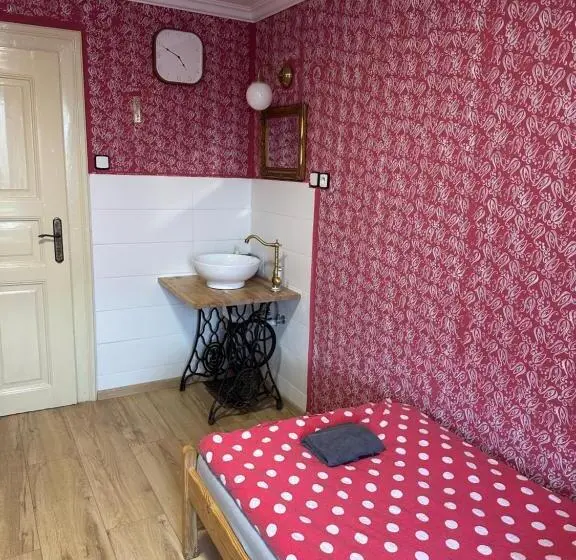 スタンダードルーム, Restaurace A Penzion U Kulíků
