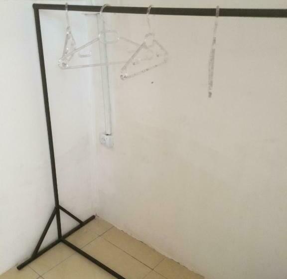 اتاق استاندارد چهار تخته, Alex's Cosy Guesthouse