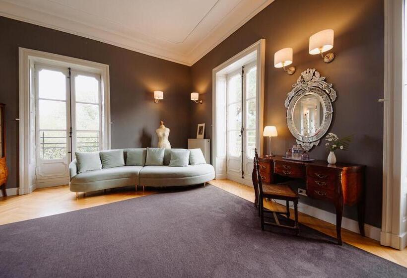 סוויטה יוקרתית, Chateau De Bézyl