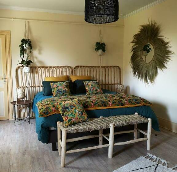 חדר סטנדרט לשלושה עם נוף לגינה, Le Clos Des Fées