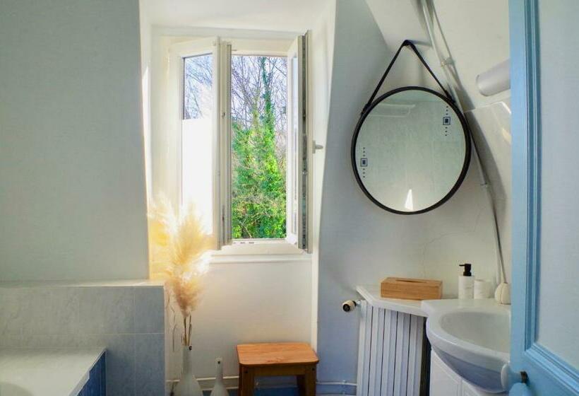 חדר סטנדרט נוף לגינה, Le Clos Des Fées