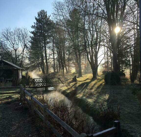 Люкс, Le Moulin De L`epinay