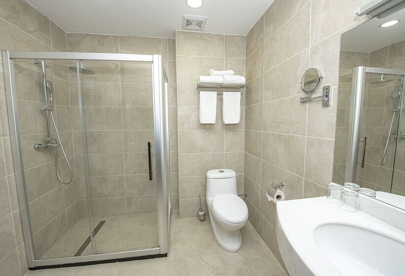 اتاق استاندارد, Crystal Hotel & Spa