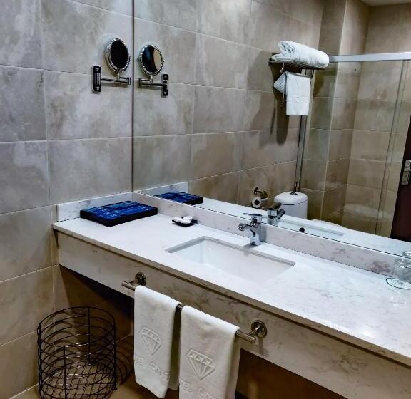 سوئیت 2 خوابه, Crystal Hotel & Spa