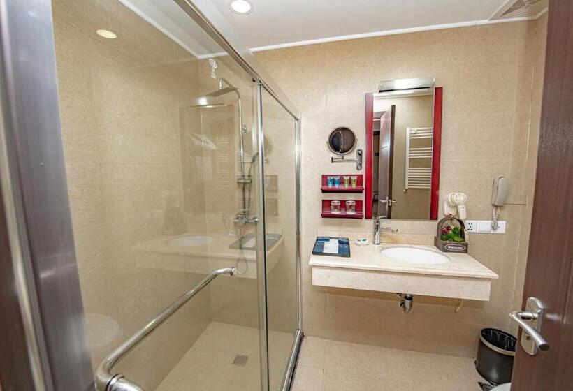 اتاق استاندارد, Crystal Hotel & Spa