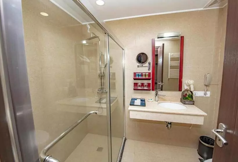 اتاق استاندارد, Crystal Hotel & Spa