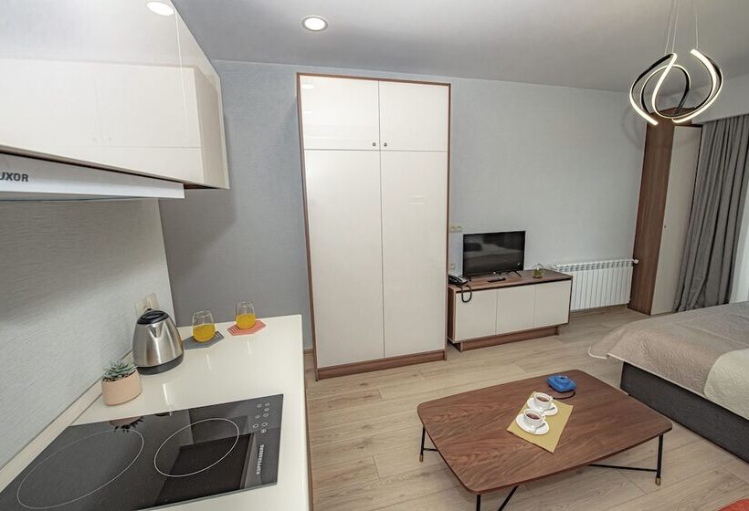 اتاق استاندارد, Crystal Hotel & Spa