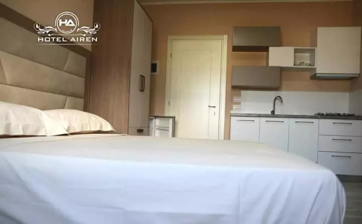 Habitació Quàdruple Estàndard, Airen Hotel Velipoje