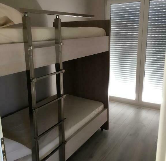 2 Sovrums Lägenhet, Airen Hotel Velipoje