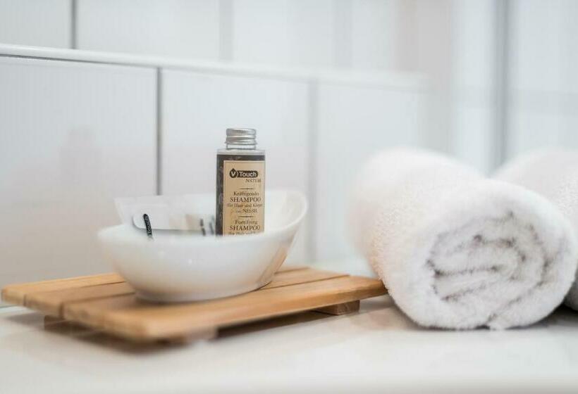 Номер Стандарт, Alte Post