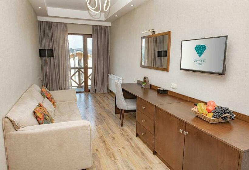 اتاق سوپریور سه تخته, Crystal Hotel & Spa