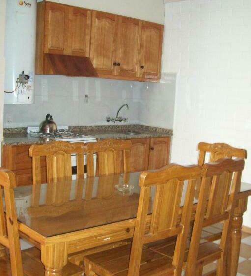 침실 2개 아파트, Muras Apart