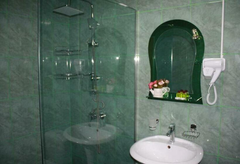 اتاق راحتی, Paradise