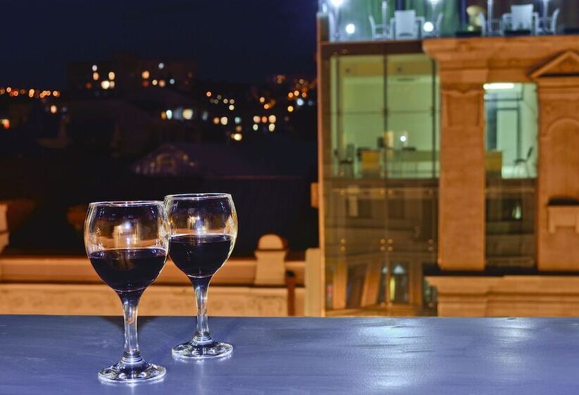 اتاق لوکس با بالکن, King David  By Dnt Group