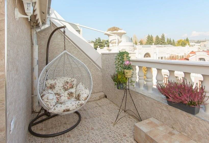 اتاق لوکس با بالکن, King David  By Dnt Group