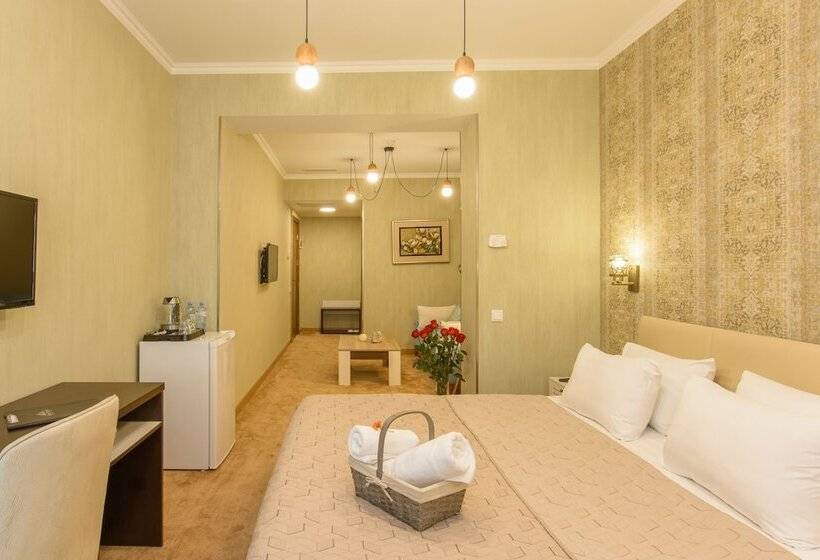 اتاق لوکس با بالکن, King David  By Dnt Group