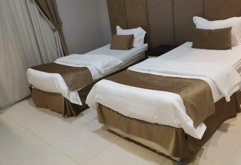 דירת שני חדרים, قولدن إم 1 للشقق المخدومة