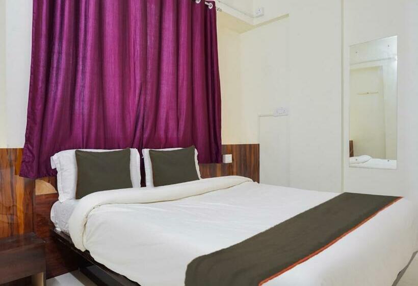 트리플 클래식 룸, Collection O Hotel Stay Inn