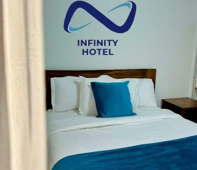Deluxe-studio, Infinity Hotel Kampala