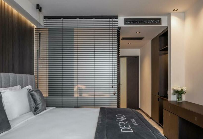 اتاق سوپریور, Derand