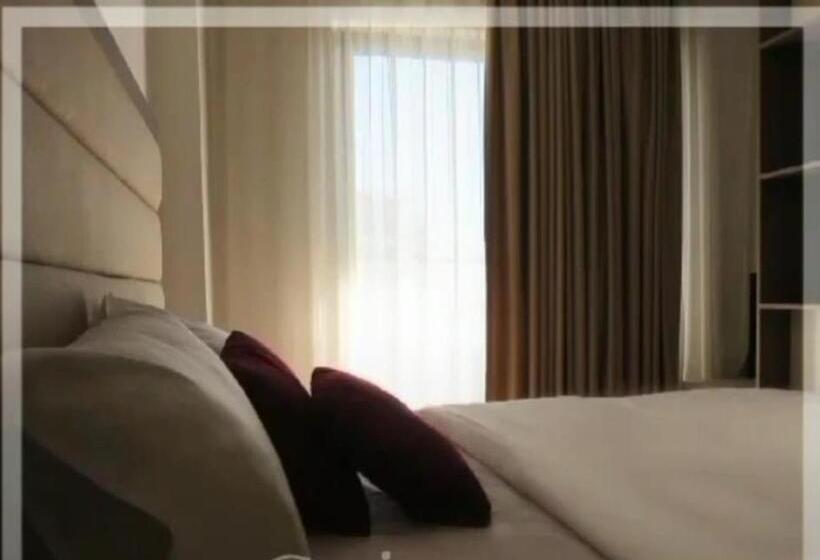 آپارتمان 1 خوابه با چشمانداز دریا, Apart Hotels Locco Guinness