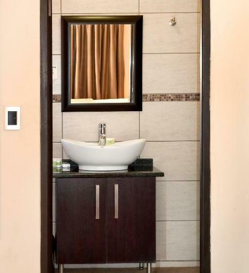 ファミリールーム, Onverwacht Boutique