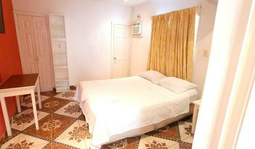 اتاق لوکس, Villa Trinidad