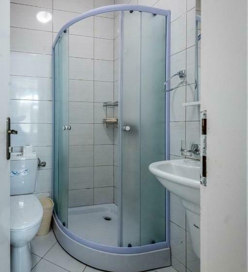 سوییت خانوادگی, Prijevor Apartments