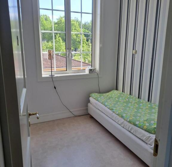 غرفة قياسية فردية حمام مشترك, Semester Hem 2 Storvik